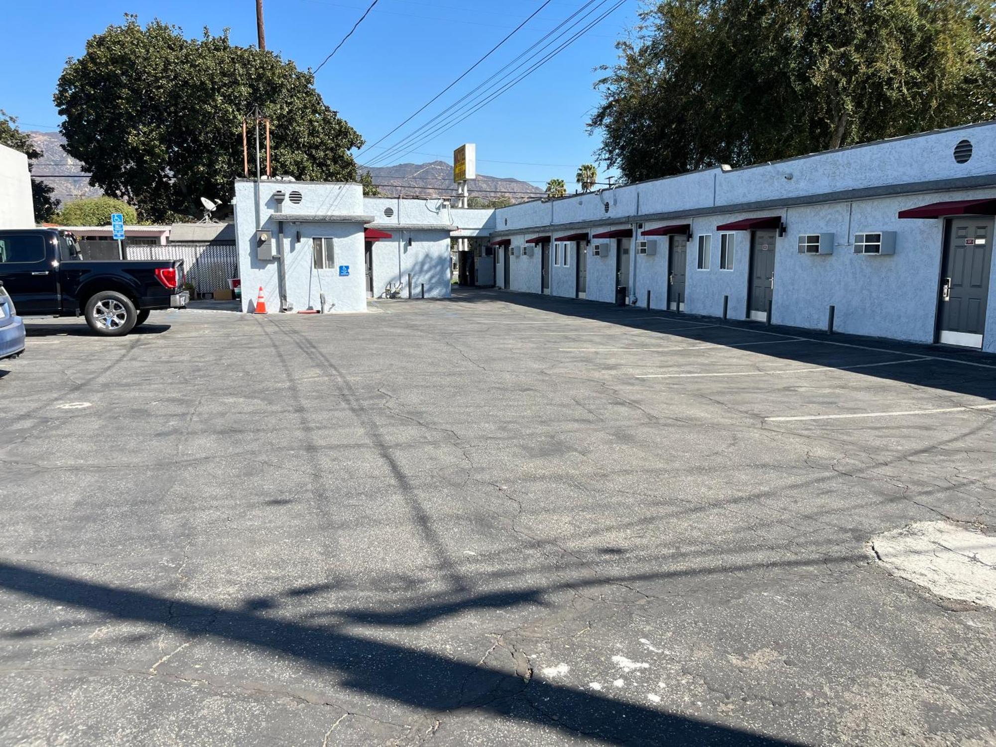 Griffith Park Motel, In Los Angeles Hollywood Area Glendale Exterior photo